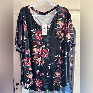 Women’s floral top